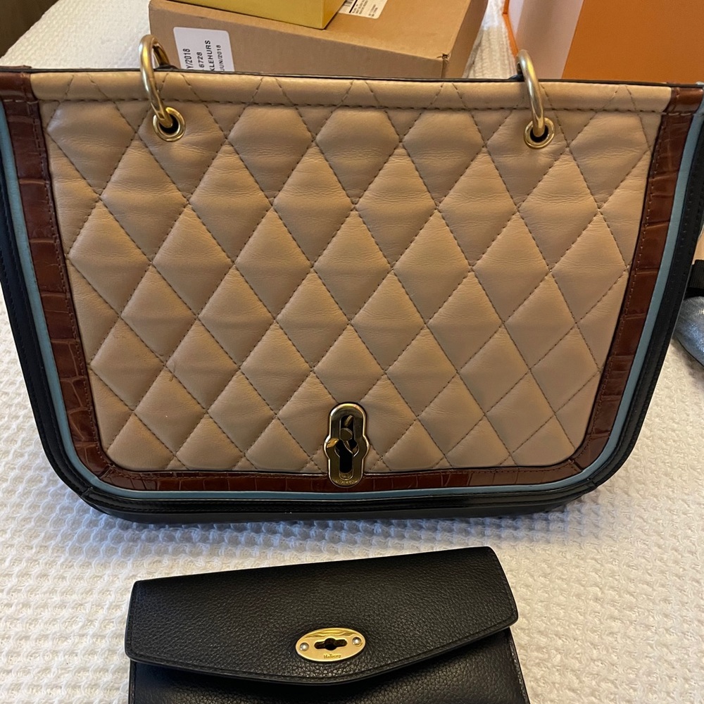 WEEKEND SALE!! Mulberry Amberly Bag